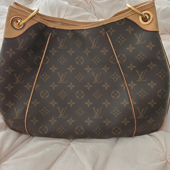 Louis Vuitton Galliera - Picture 5 of 8